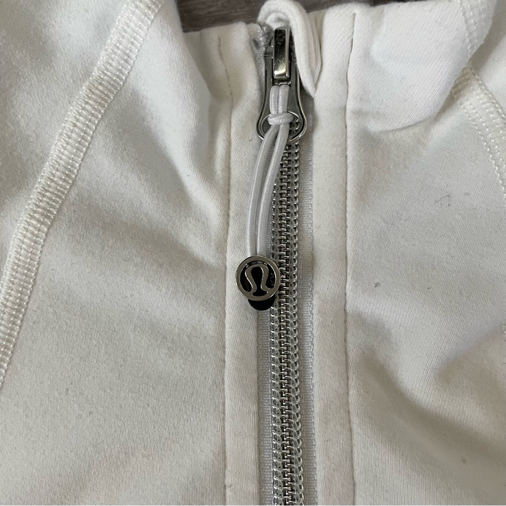 Lululemon White Grey Silver Define Jacket Size 8 - image 5
